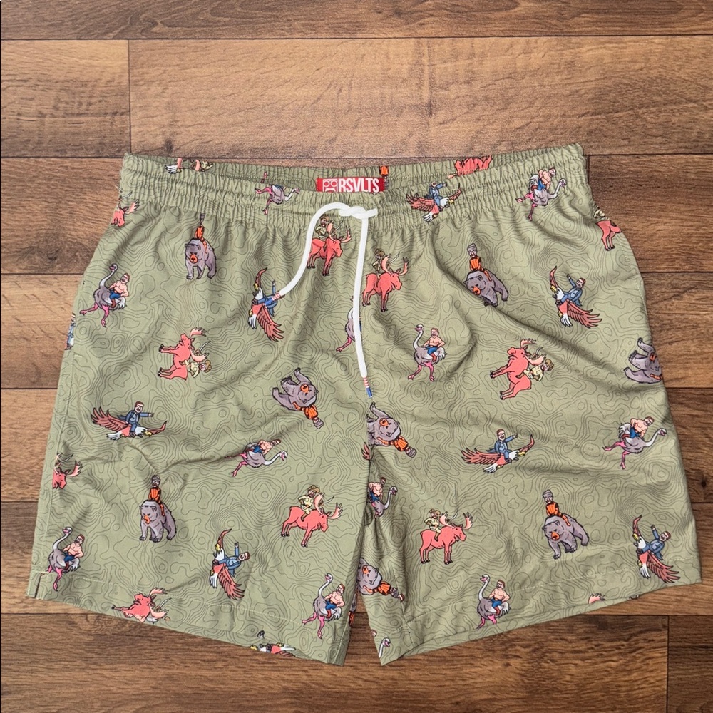 RSVLTS Size Extra Large Swim Trunks Shorts Green Teddy Roosevelt Riding All Over